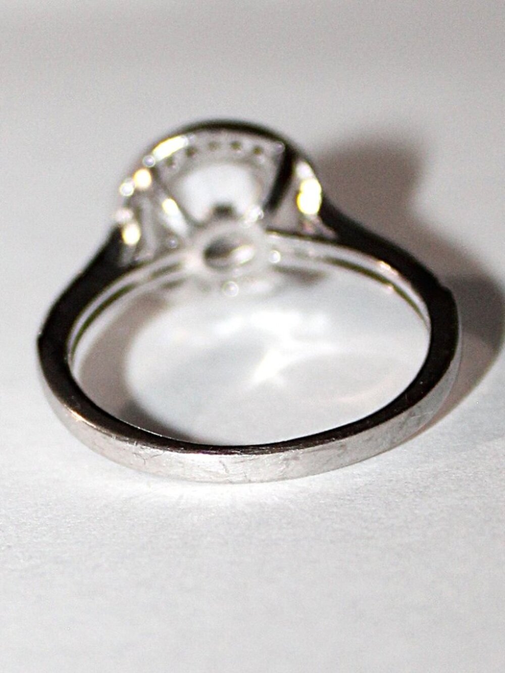 Sterling Silver Cubic Zirconia Ring SZ 8.25 - Picture 3 of 7